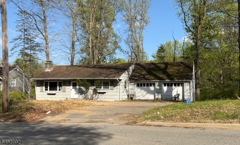 189 Center Grove Rd