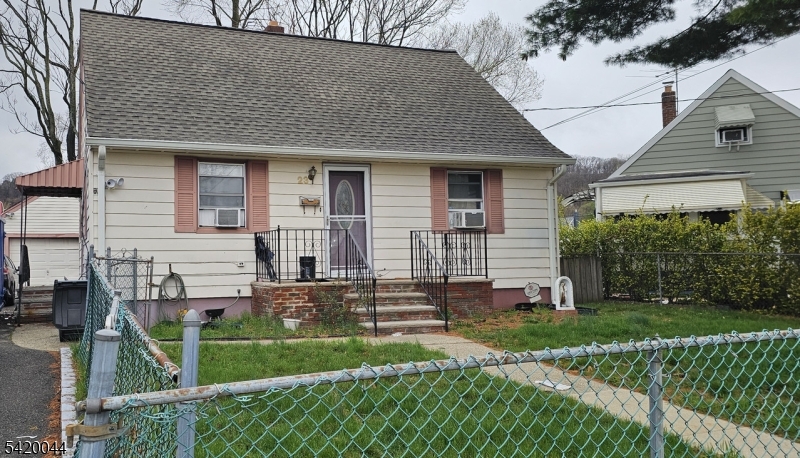 23 Colonial Ave Cv 1