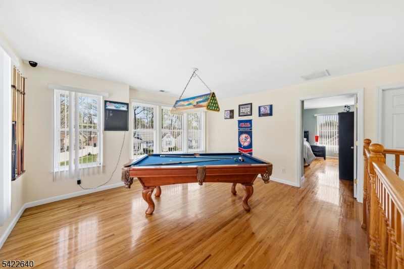 Entertaining room