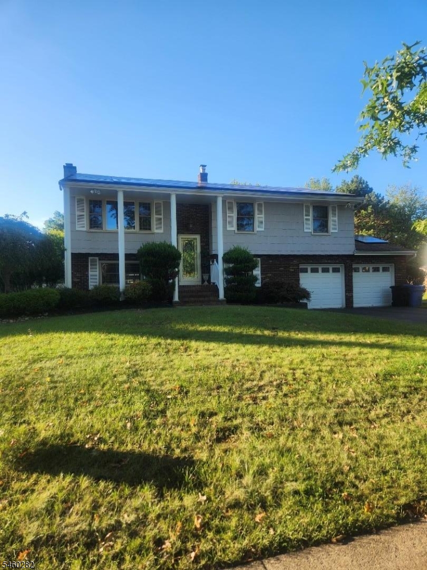 320 Grandview Ave