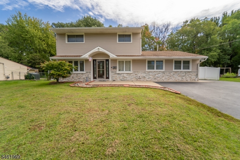 80 Stillwell Rd