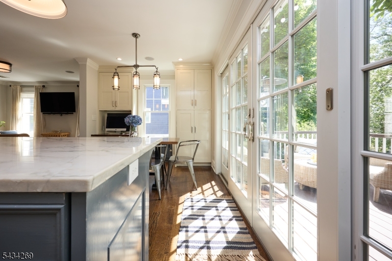 Indoor/Outdoor Living