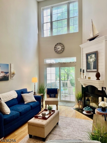 2-story Living Room