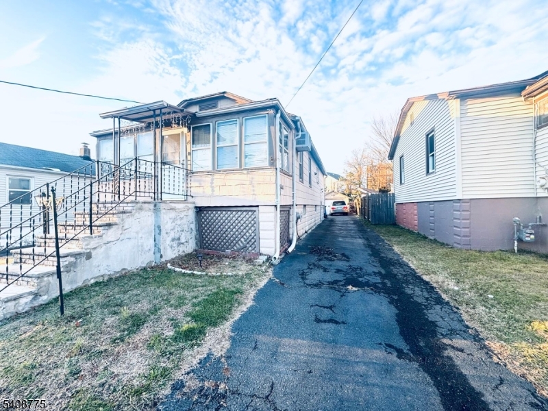 28 Silzer Ave