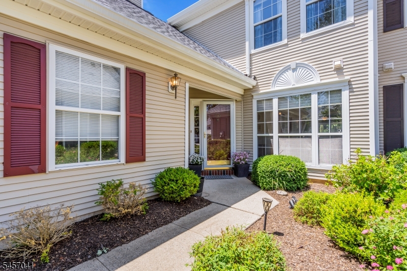 272 Colt St