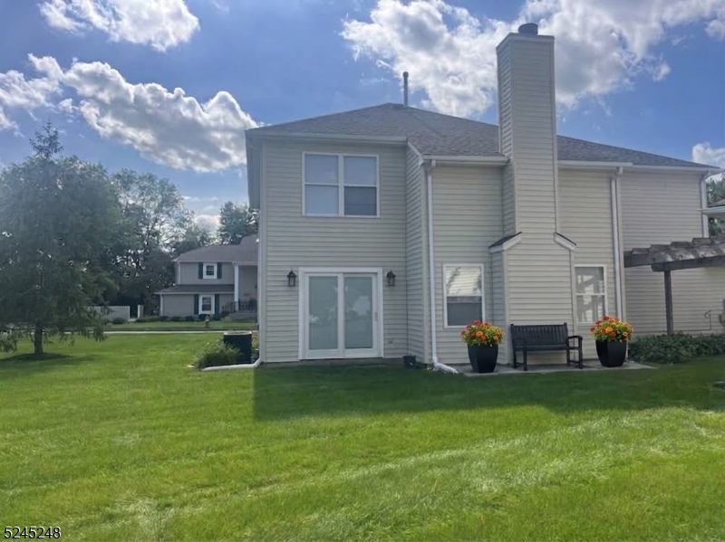 53 Colby Ct