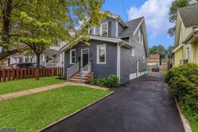 39 Emma St, Plainfield City, NJ 07063