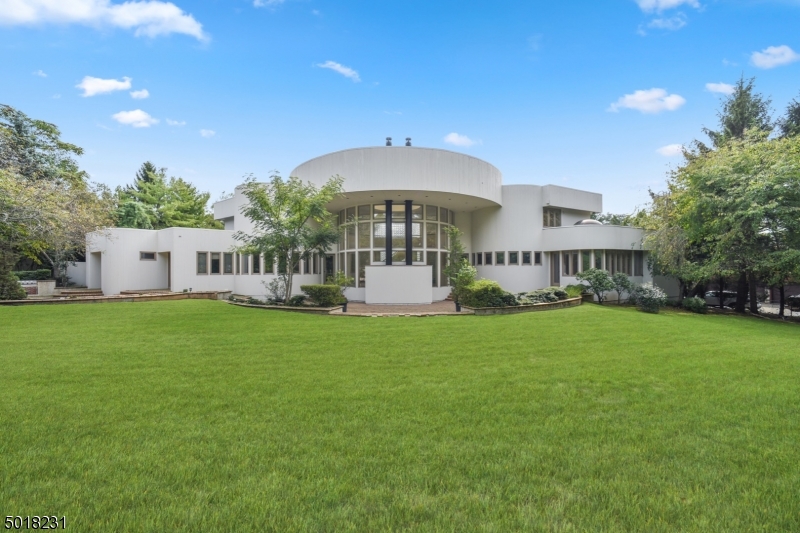 Livingston, NJ Midtown Direct Homes