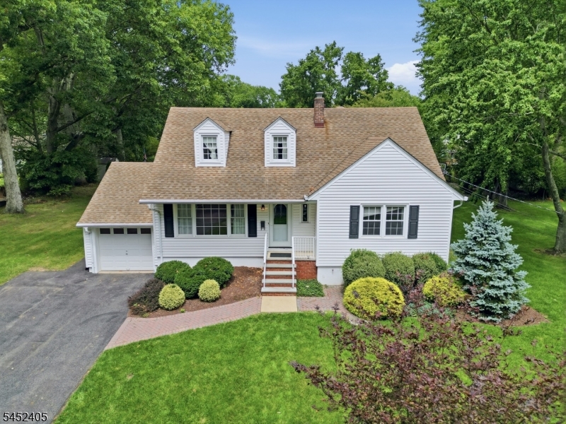  111 Primrose Dr, New Providence, NJ 07974 