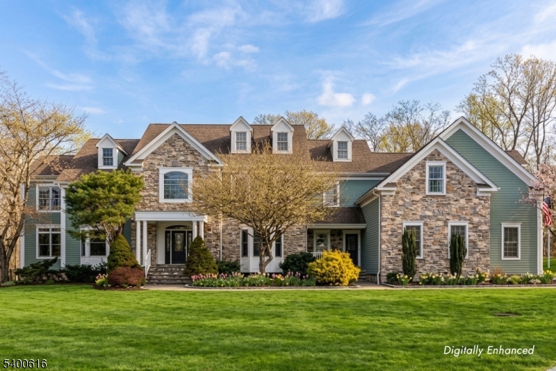 103 Emerald Valley Ln