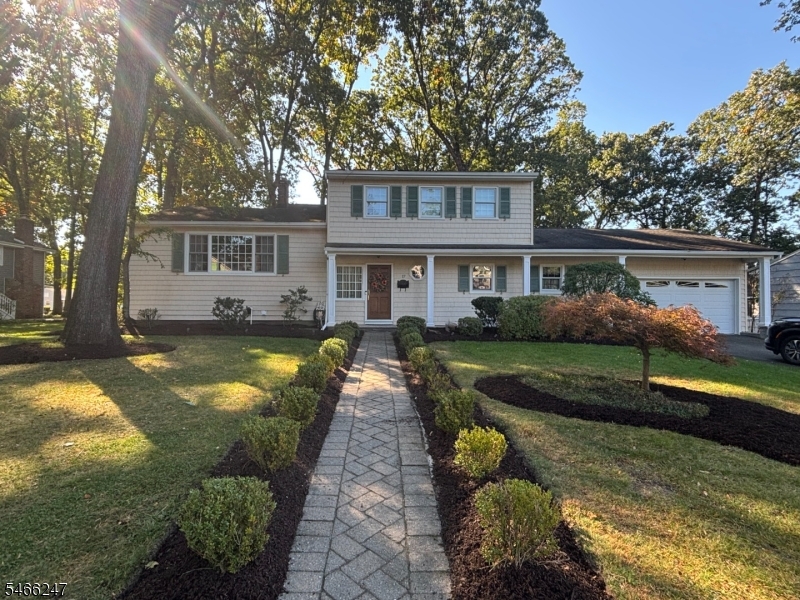 17 Chandler Dr