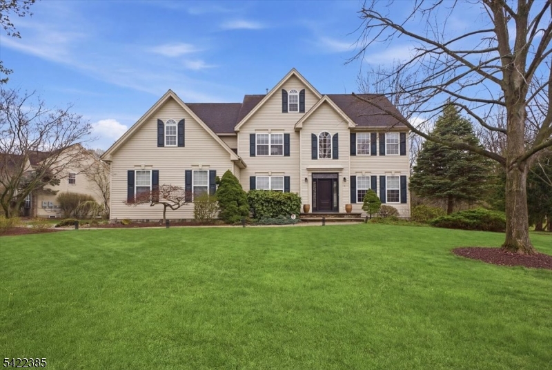 2 Picasso Court, Franklin Twp. - Somerset, NJ 08873