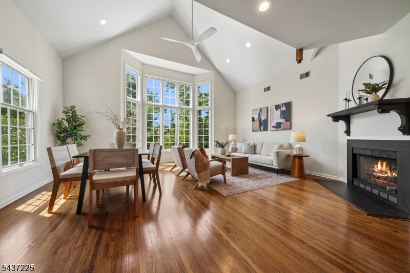 38 Shearwater Ln