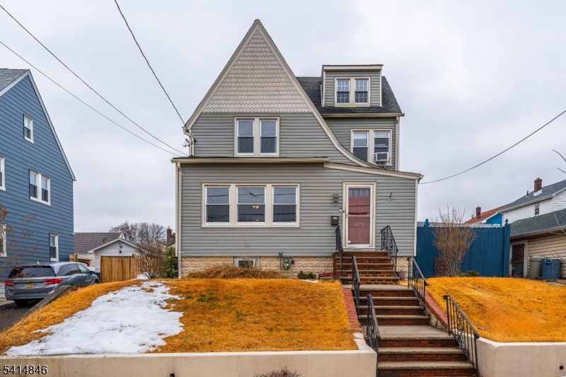 1272 Robinson Ter, Union Twp. - Union, NJ 07083