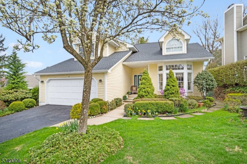 92 Autumn Ridge Rd