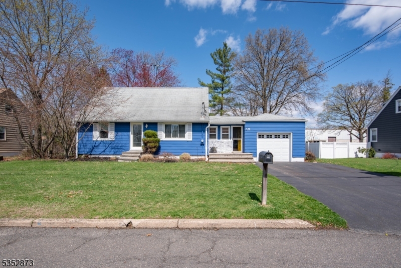 75 Barnsdale Rd