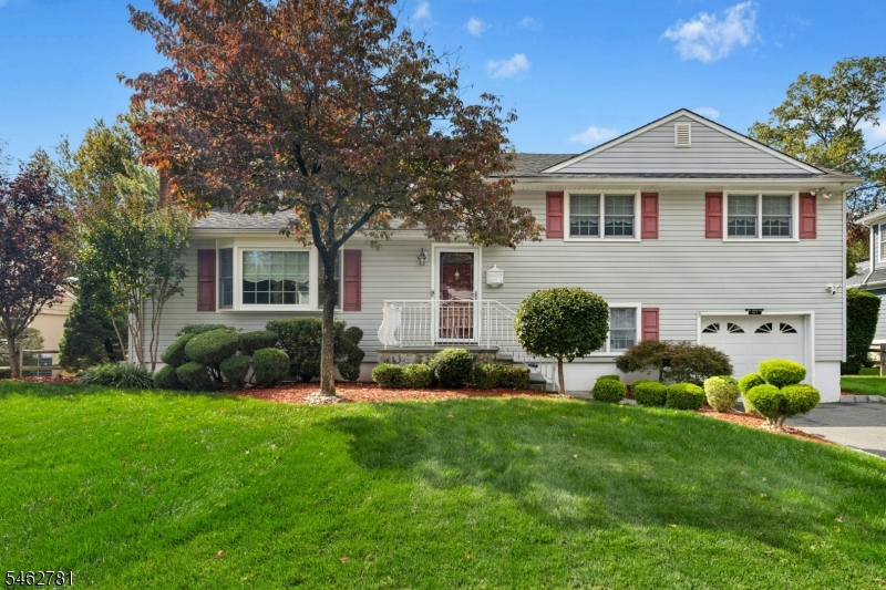  317 Old Tote Rd, Mountainside Bo, NJ 07092 