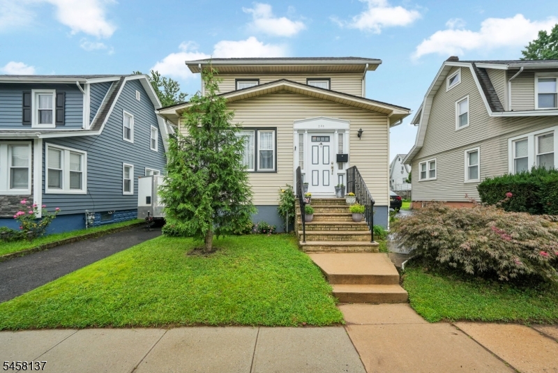 270 Crann St, Hillside, NJ 07205