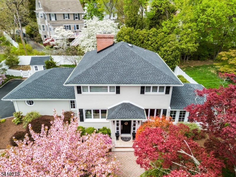 14 Childsworth Ave, Bernardsville B, NJ 07924