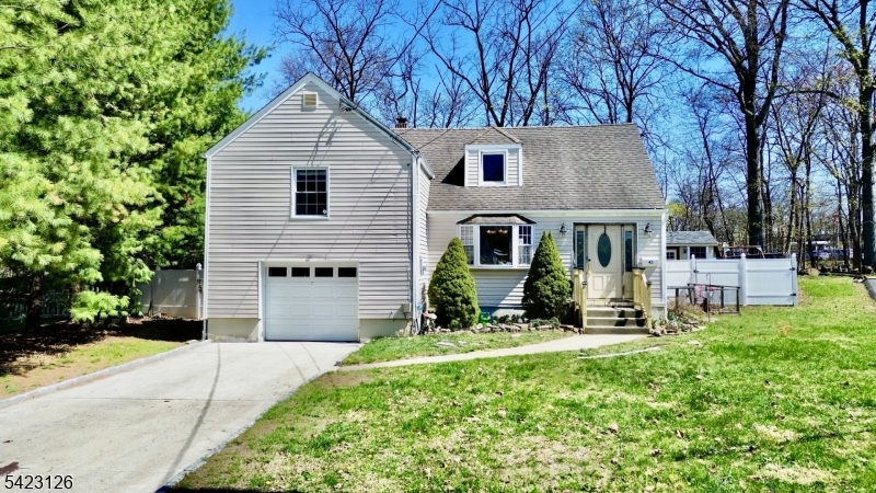 43 Newton Rd