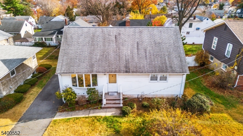 33 Graydon Terrace, Clifton City, NJ 07013