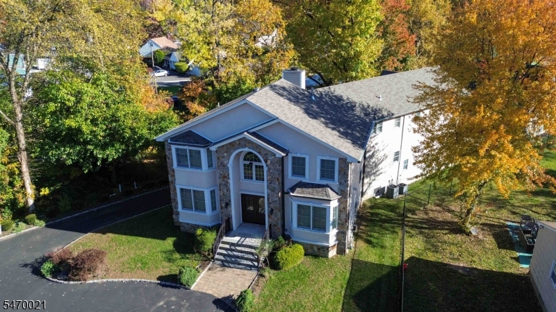60 Black Oak Ridge Rd