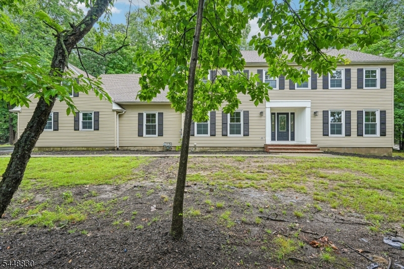12 Apache Rd