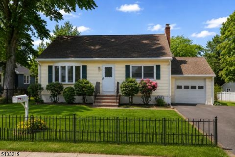37 Linden Rd