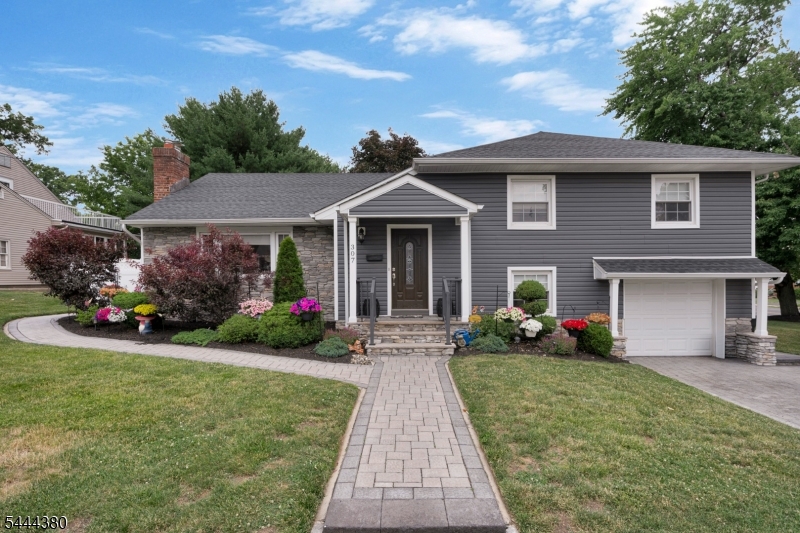 307 Minute Arms Rd, Union Twp. - Union, NJ 07083
