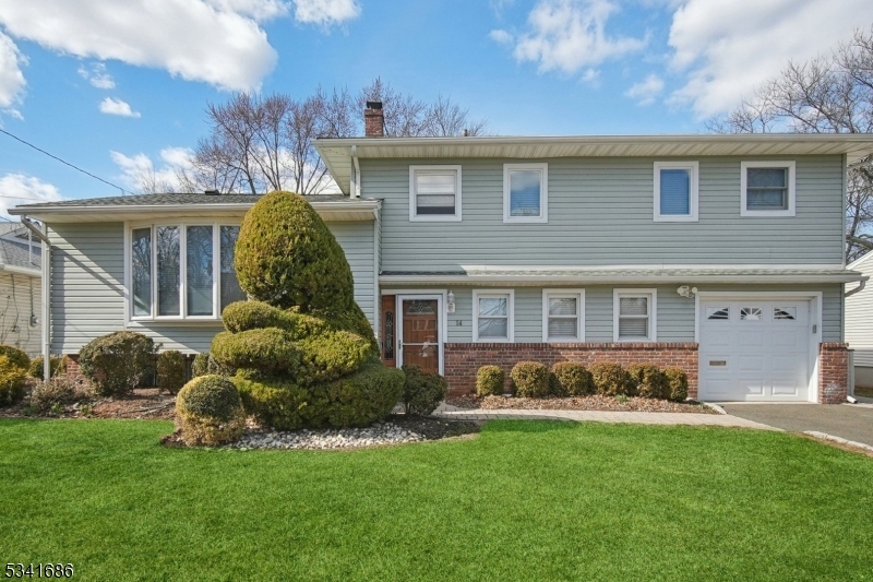 14 Redwood Rd