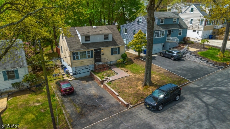 44 Sunnyside Rd, West Orange Twp, NJ 07052