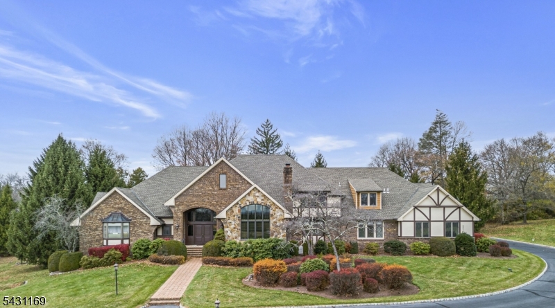 3 Crownview Ln, Bernardsville B, NJ 07924