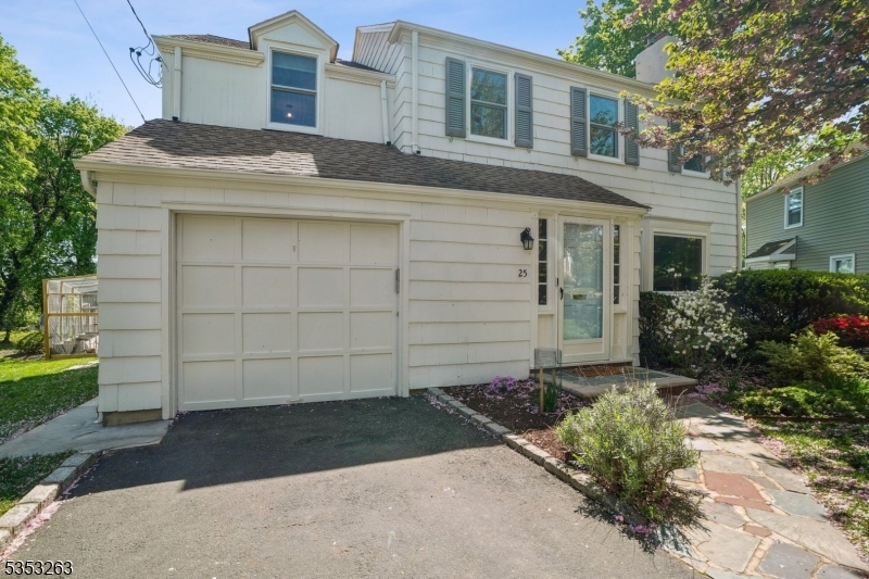 25 Silver Spring Rd, West Orange Twp, NJ 07052