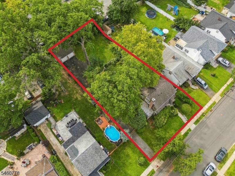 158 Lincoln Ave