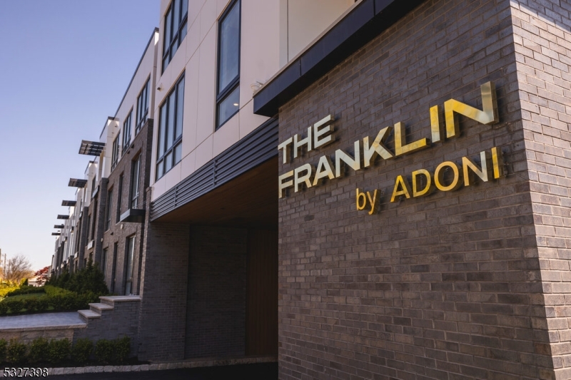  516 North Ave #205, Westfield Town, NJ 07090 