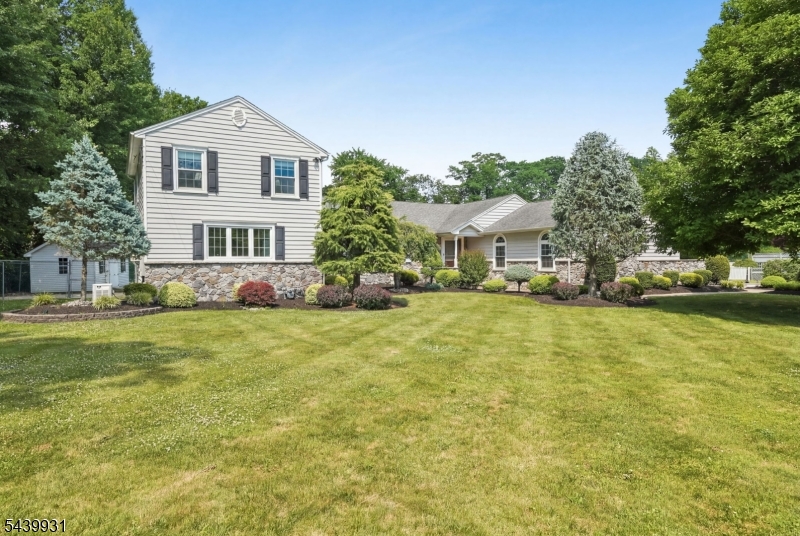  3 KAREN COURT, Scotch Plains T, NJ 07076 