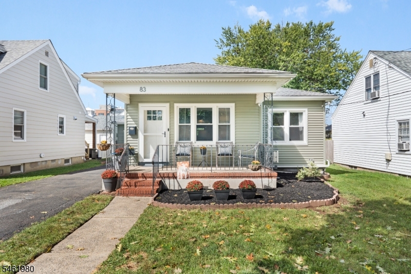 83 Eastern States Pkwy, Somerville Bor., NJ 08876