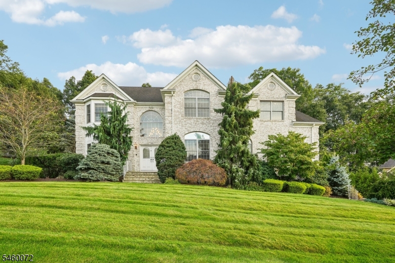 16 Apple Ln