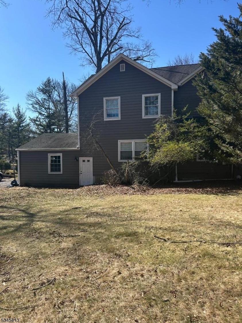  1224 Sunnyfield Ln, Scotch Plains T, NJ 07076 