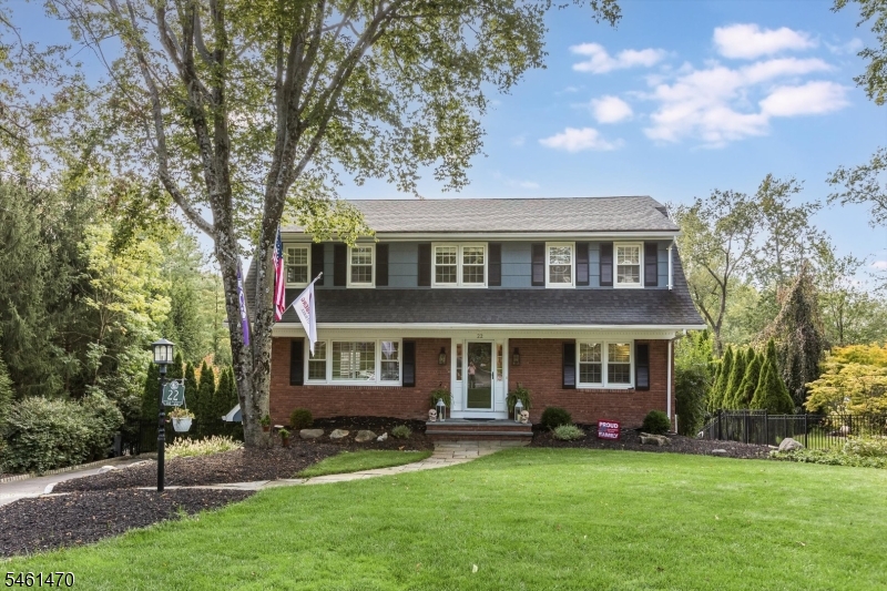 22 Sloping Hill Ter