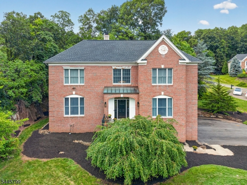 3 Cliff Rd