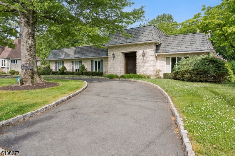  1080 Prospect Ave, Mountainside Bo, NJ 07092 