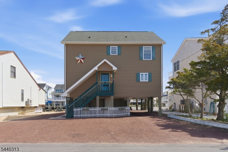 Listing